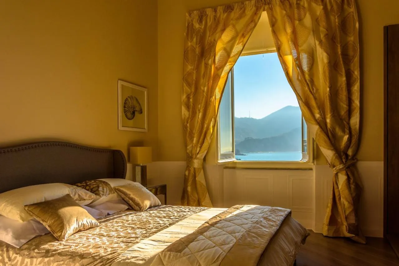 Villino Miramare Bed and Breakfast Recco Bed & Breakfast