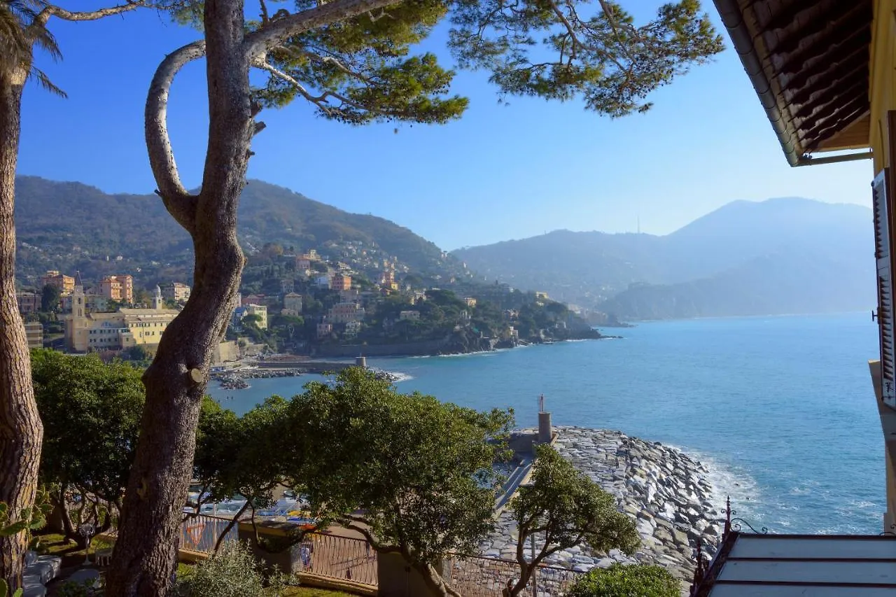 Villino Miramare Bed and Breakfast Recco 3*,  Italië